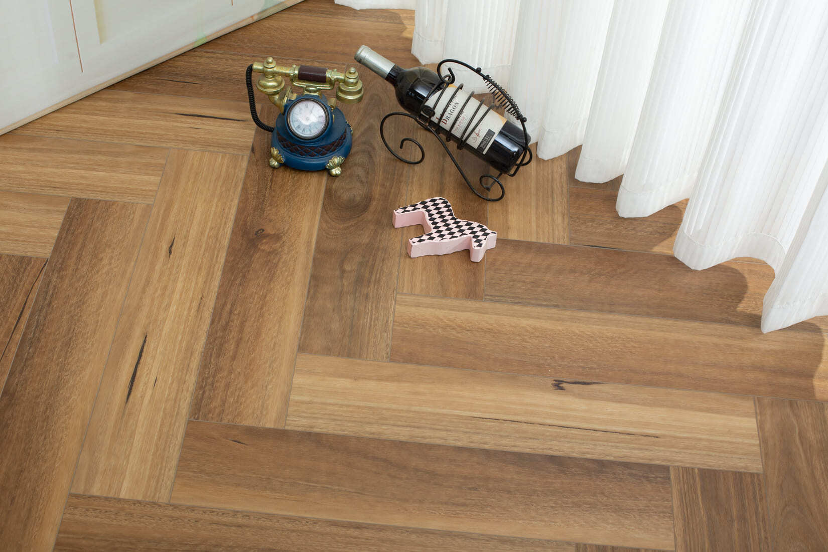 Плитка SPC "OneFloor" 3027 А,В  ЁЛКА (640*128*4 мм) — купить в Ногинске