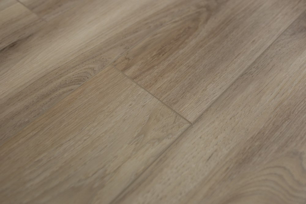 Замковая ПВХ плитка "Art Tile" Клён Фог (1220*152*5 мм) — купить в Ногинске