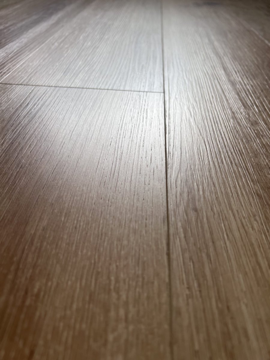 SPC ламинат "OneFloor" ЕСО 5011 (4V фаска) (1220*184*4 мм) — купить в Ногинске