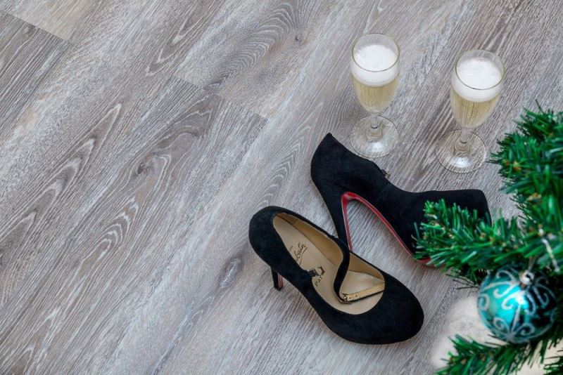 Кварцвиниловая плитка "Art Tile" Лиственница Виши (914,4*152,4*2 мм) — купить в Ногинске