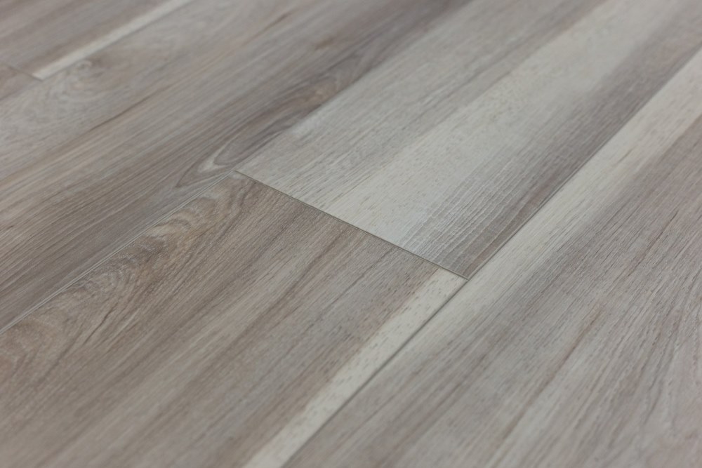 Замковая ПВХ плитка "Art Tile" Тис Юге (1220*152*5 мм) — купить в Ногинске