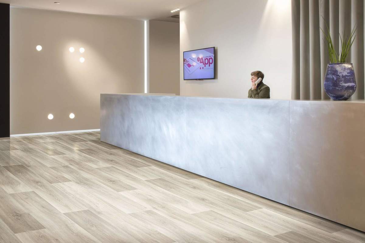 Замковая ПВХ плитка "Berry Alloc" Pureclick 55 LIME OAK 139S (204*1326*5 мм) — купить в Ногинске