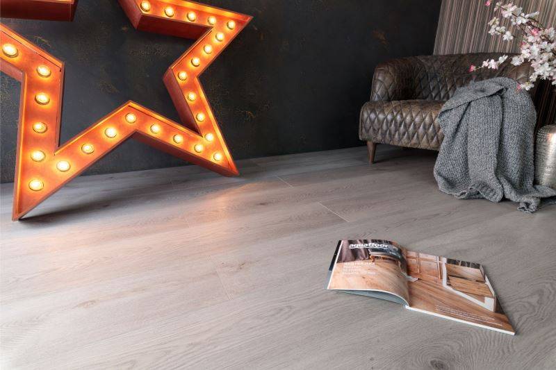 Замковая ПВХ плитка "Aquafloor" AF8022XXL (1800*228*8 мм) — купить в Ногинске