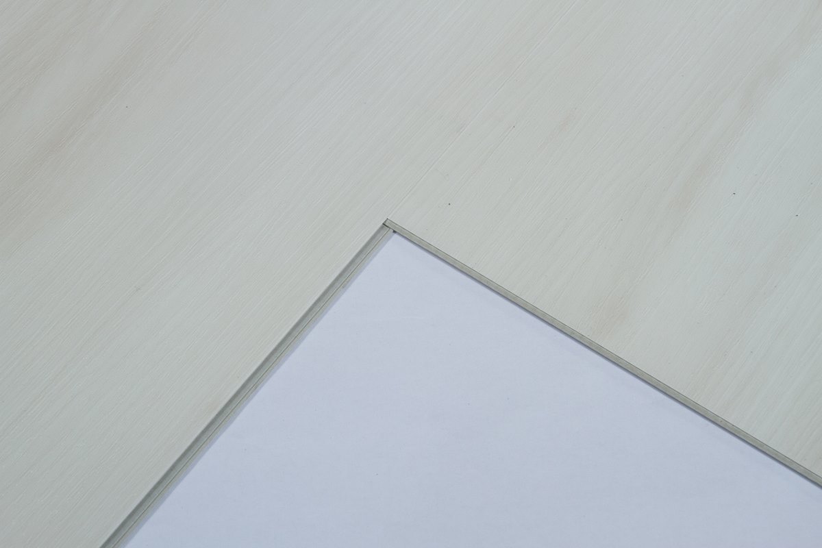 SPC ламинат "OneFloor" ЕСО 8055 (1220*184*4 мм) — купить в Ногинске