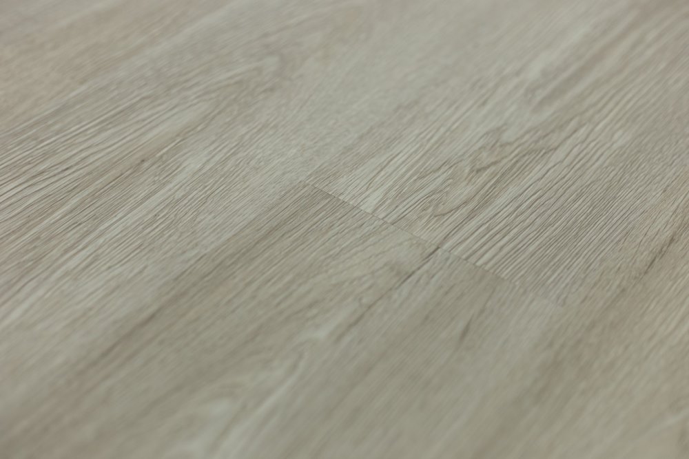 Замковая ПВХ плитка "Art Tile" Дуб Британь (920*150*4 мм) — купить в Ногинске