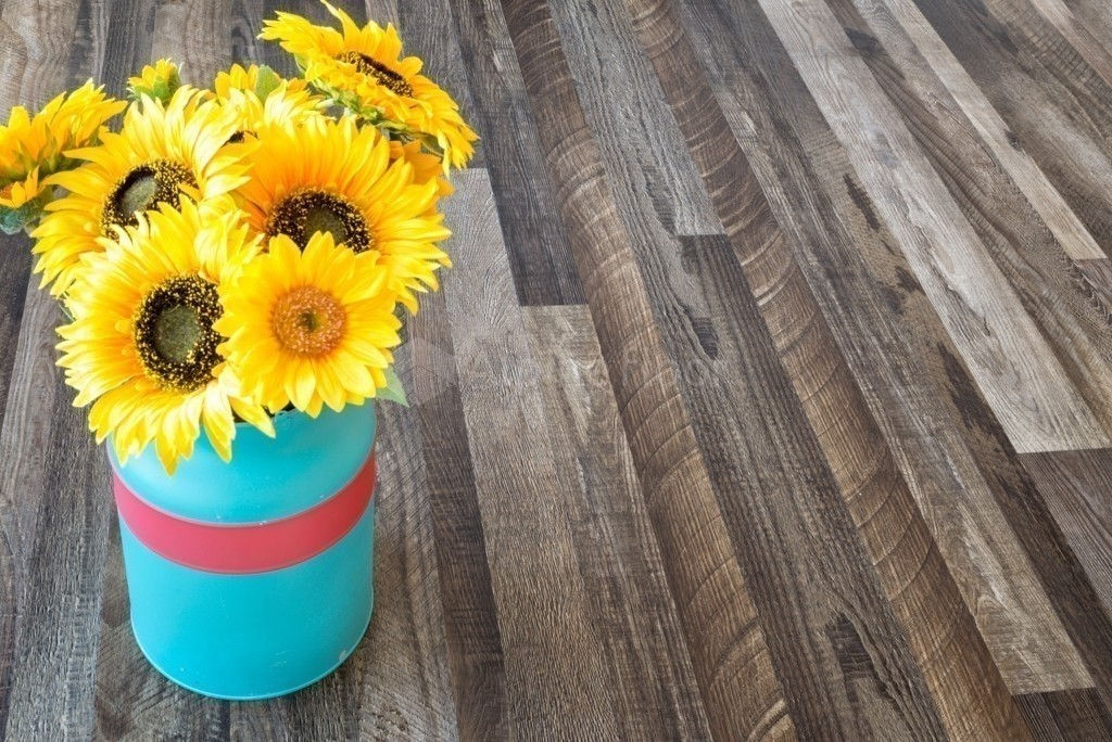 Кварцвиниловая плитка "Alpine Floor" Орех Состаренный (1219*184*3мм) — купить в Ногинске