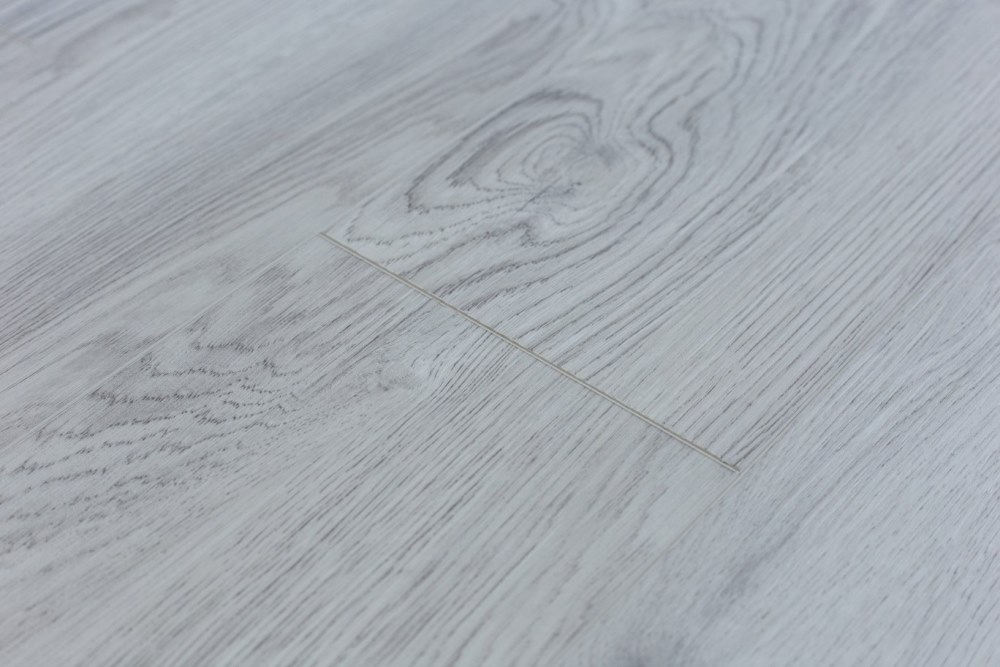 Замковая ПВХ плитка "Art Tile" Ясень Эдмонтон (1220*152*5 мм) — купить в Ногинске