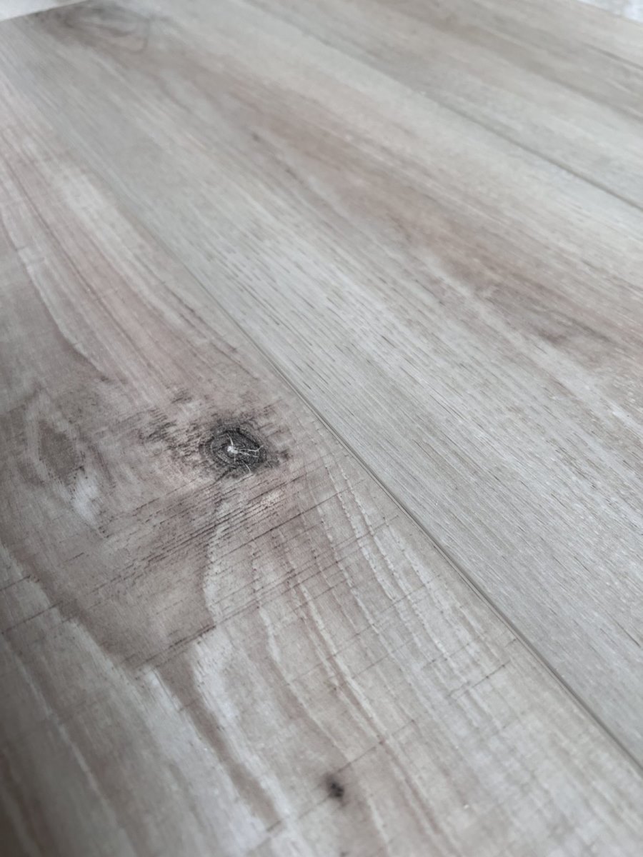 SPC ламинат "OneFloor" ЕСО 5021 (4V фаска) (1220*184*4 мм) — купить в Ногинске