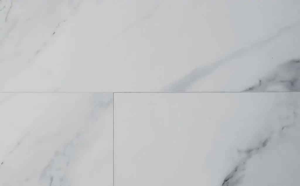 Виниловые полы "FirmFit" Tiles Мрамор Калакатта XT-4000 (600*300*5 мм) — купить в Ногинске