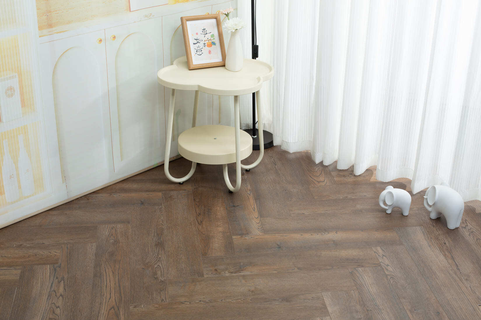 Плитка SPC "OneFloor" 3026 А,В  ЁЛКА (640*128*4 мм) — купить в Ногинске